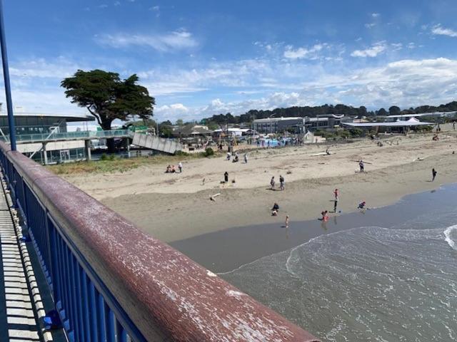 Beachfront Haven Christchurch Exterior foto