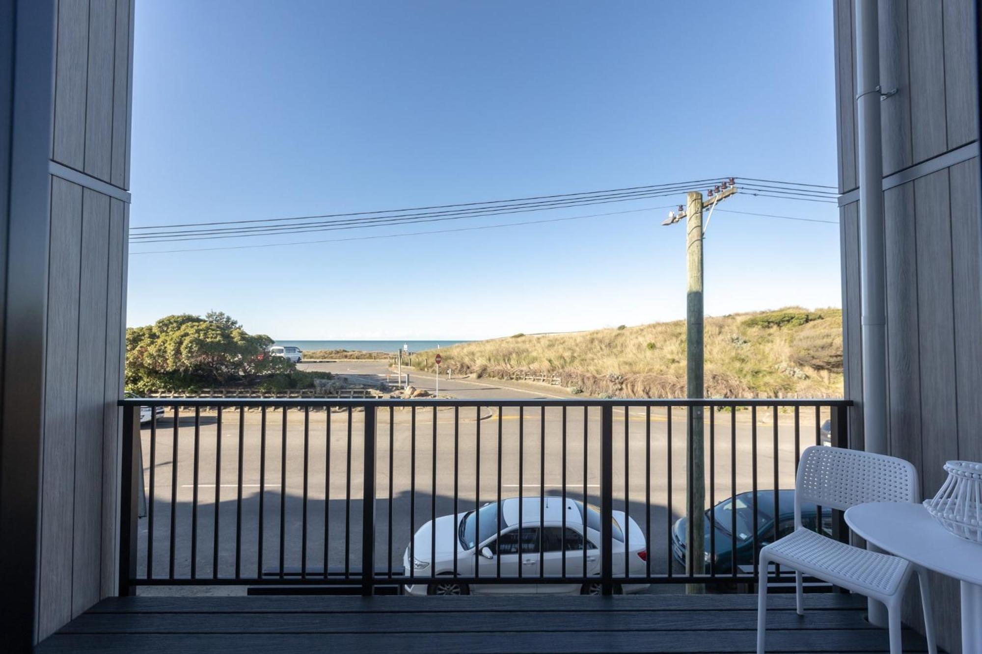 Beachfront Haven Christchurch Exterior foto